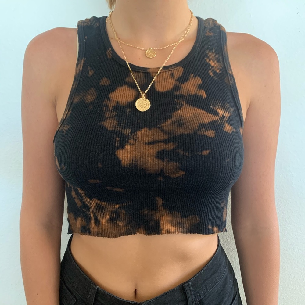 ⚡️acid wash black tank top⚡️